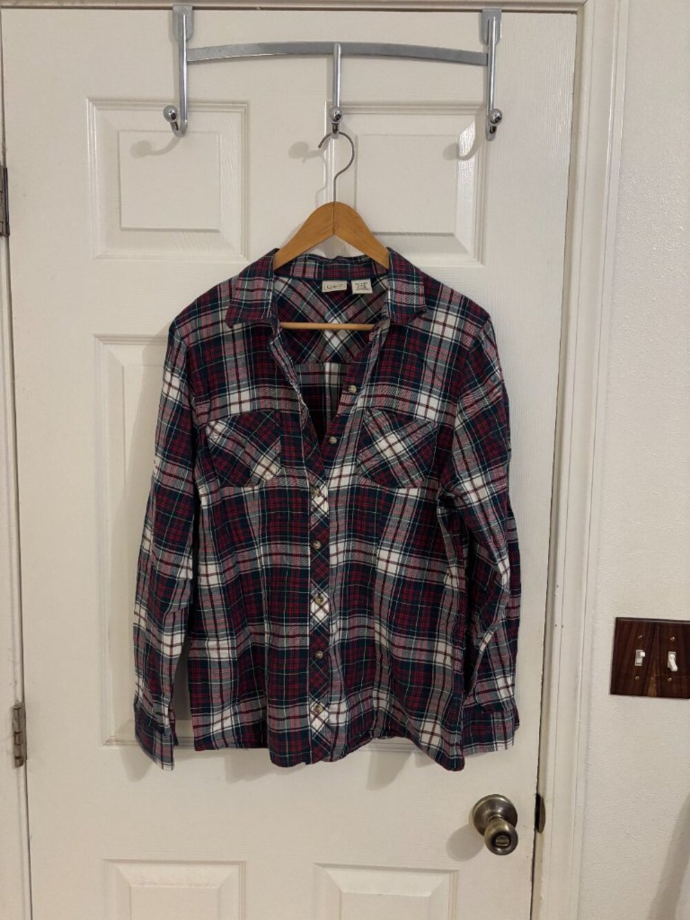 L.L. Bean Women's Flannel Button Down M Reg